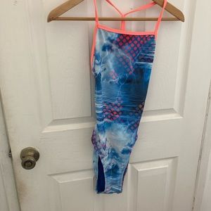 Speedo thunderstorm pink size 8/34 NWOT